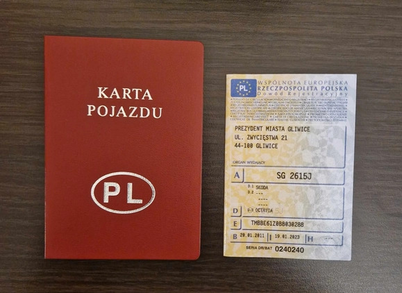 Skoda Octavia cena 28800 przebieg: 295708, rok produkcji 2011 z Wyszków małe 172